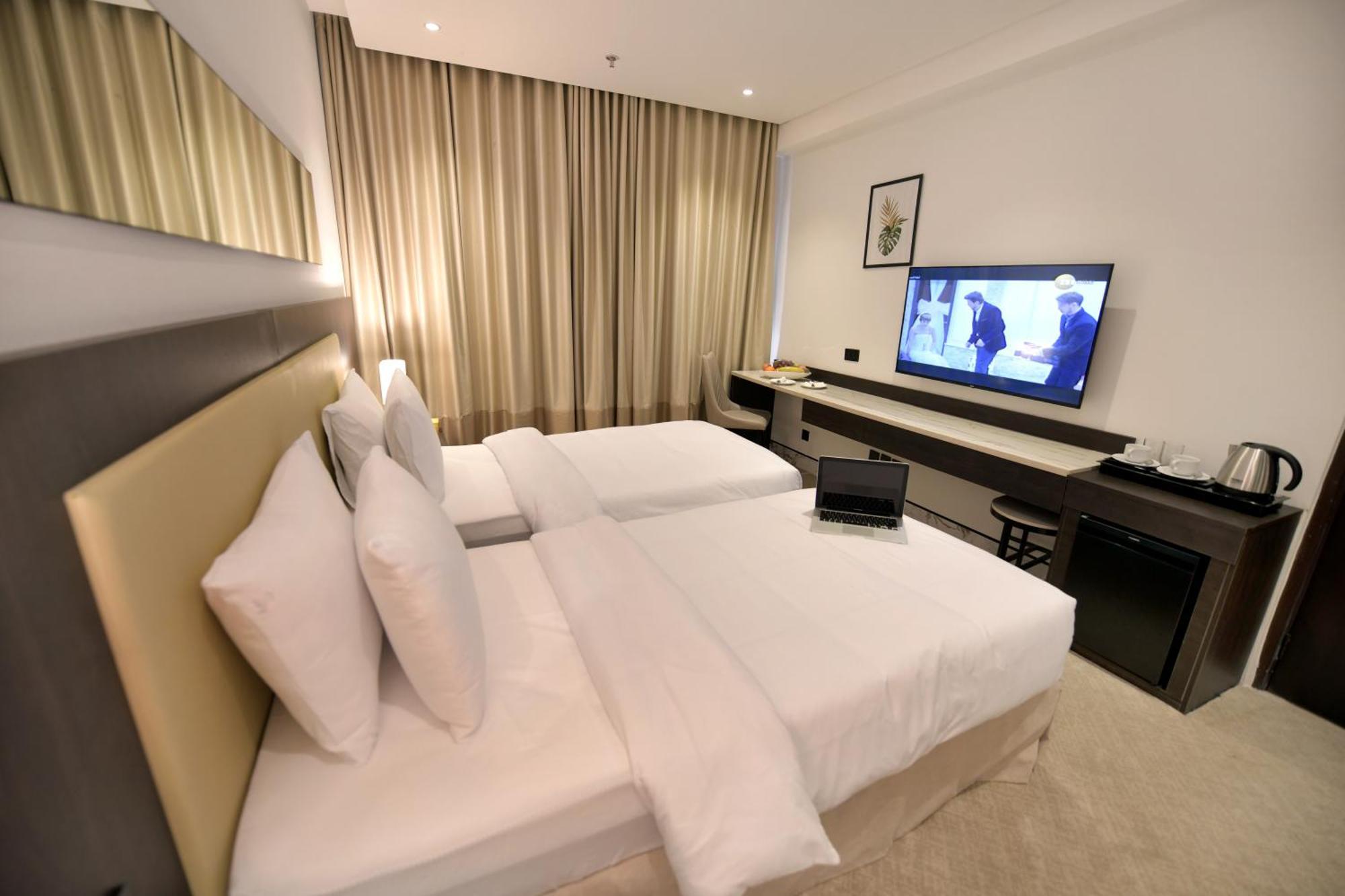 Carlton Tower Hotel Kuwait Kuwait City Exterior photo